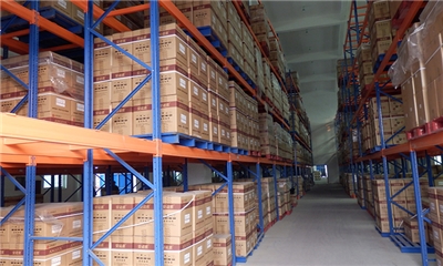 重型倉(cāng)儲(chǔ)貨架定制安裝